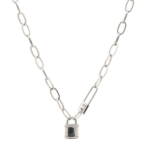 NEW Silver Vintage Lock Pendant Necklaces - Picture 4 of 4